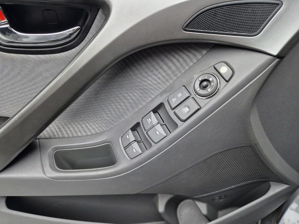 HYUNDAI Avante 2012 Gris - Importación desde Corea - HF Imports Iquique - Foto 16