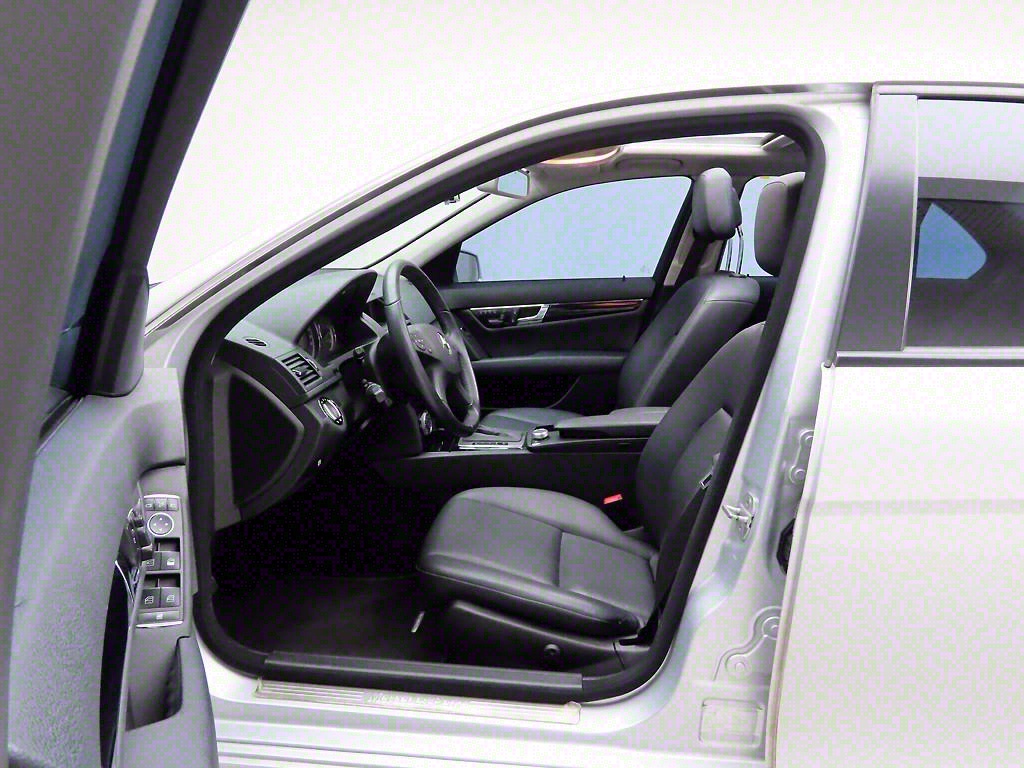 Mercedes Benz C Class 2010 - Importación desde Corea - HF Imports Iquique - Foto 14