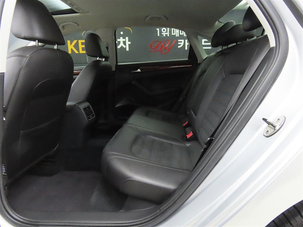 Volkswagen Passat - Vista 6