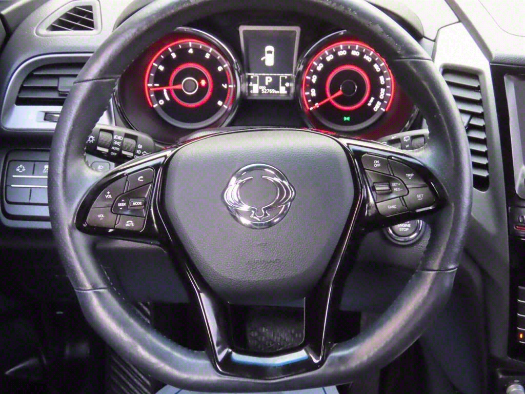 Ssangyong Tivoli - Vista 9