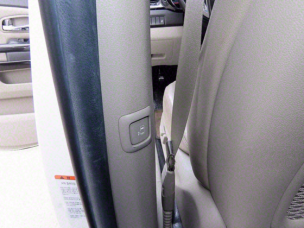 KIA Carnival 2016 Blanco - Importación desde Corea - HF Imports Iquique - Foto 18