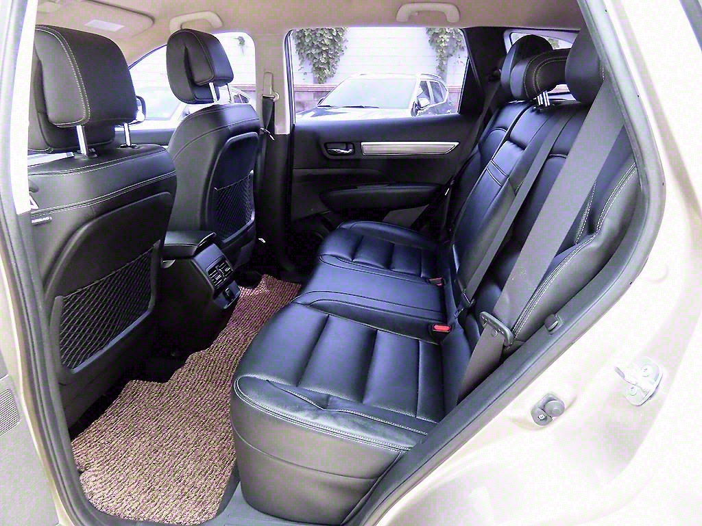 SAMSUNG QM6 - Vista 6