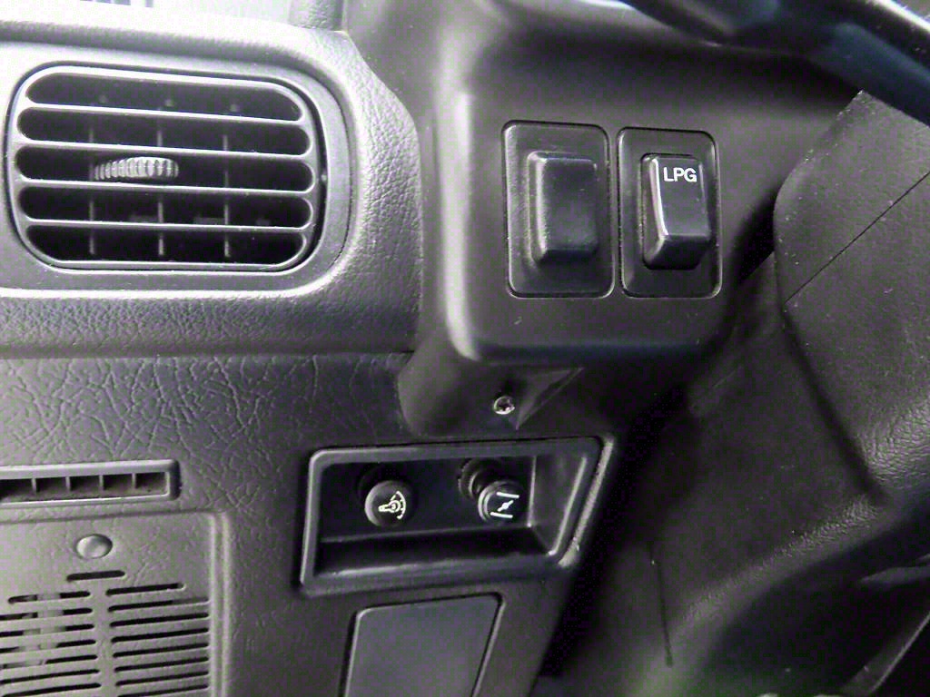 HYUNDAI Galloper - Vista 9