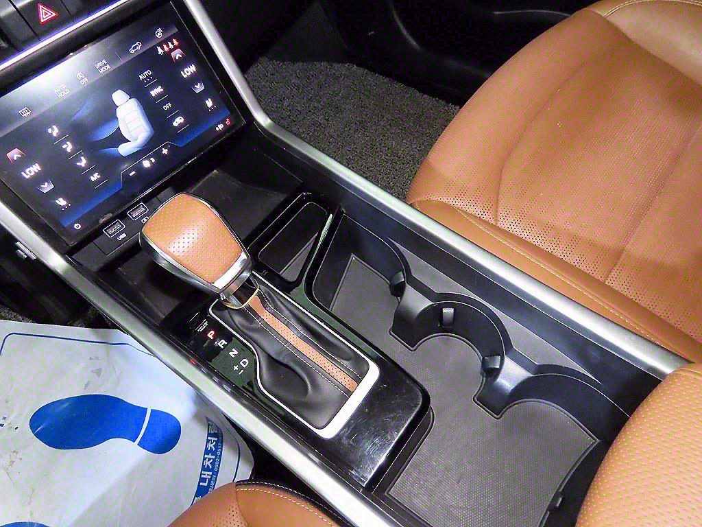 Ssangyong Torres - Vista 12