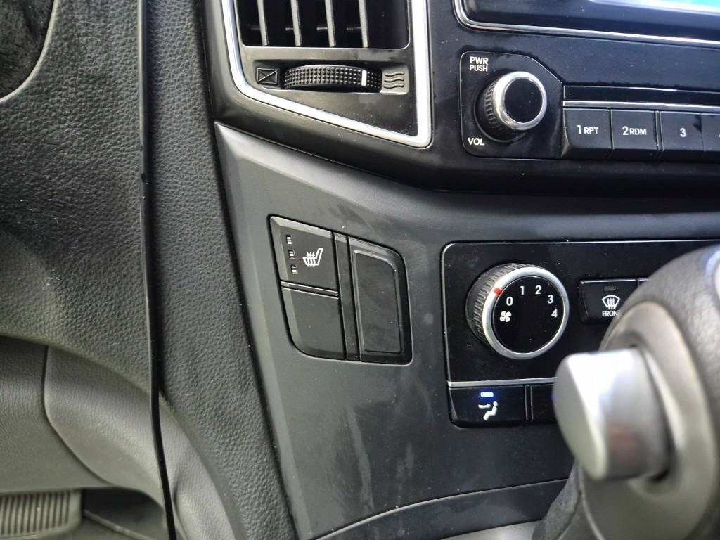 HYUNDAI Starex 2017 Gris - Importación desde Corea - HF Imports Iquique - Foto 15