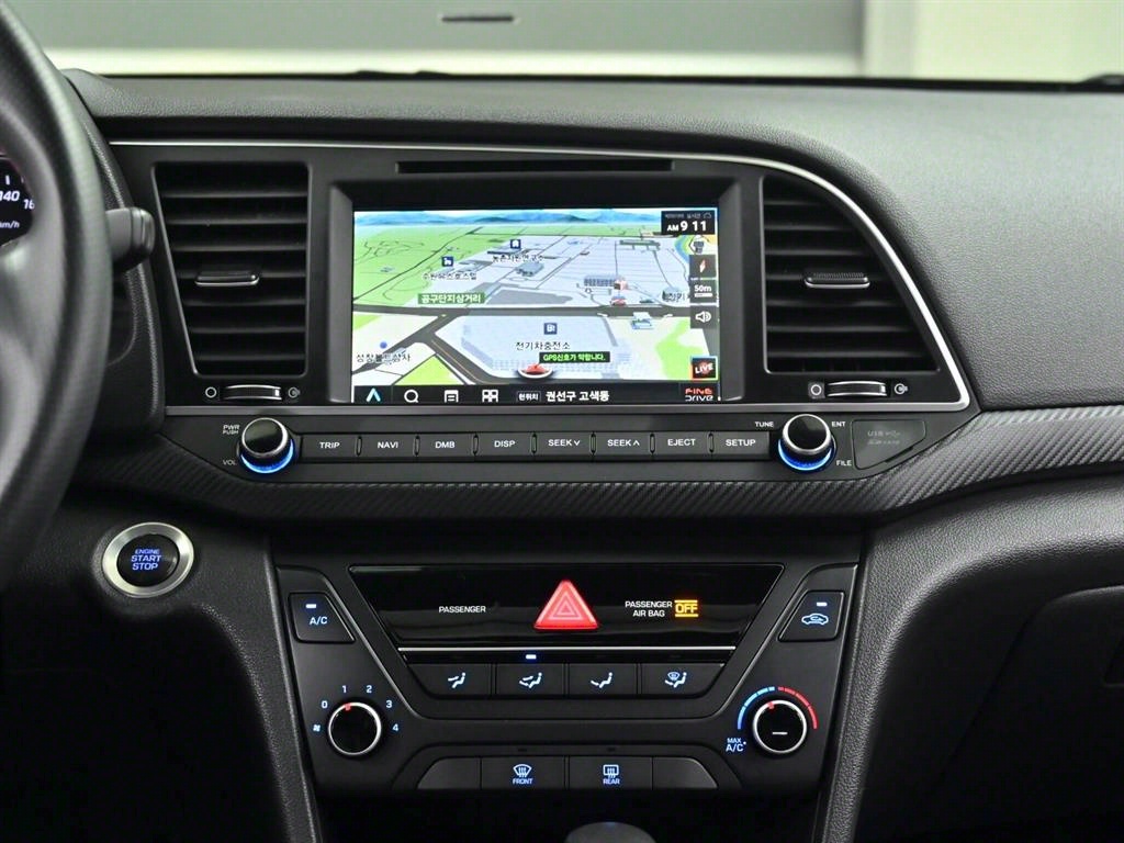 HYUNDAI Avante 2017 Blanco - Importación desde Corea - HF Imports Iquique - Foto 14