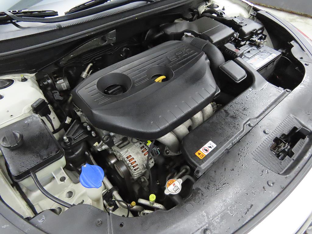 HYUNDAI Sonata 2017 Blanco - Importación desde Corea - HF Imports Iquique - Foto 17