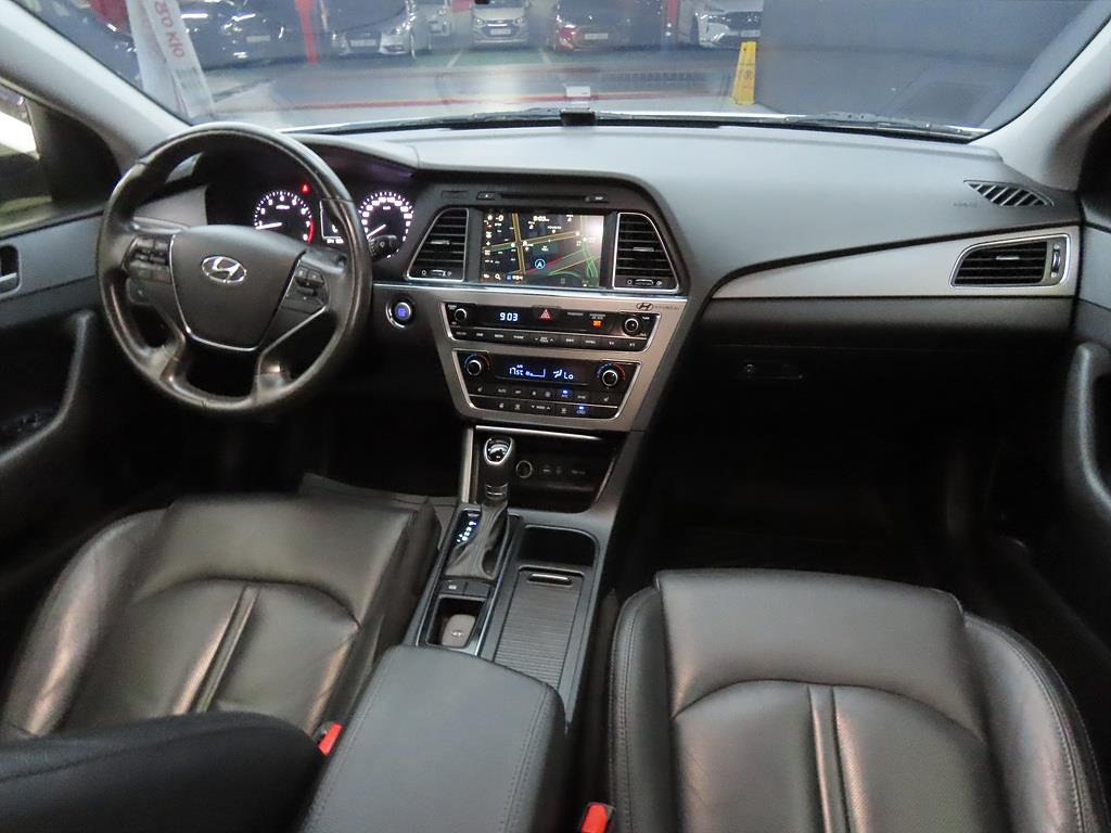 HYUNDAI Sonata - Vista 5