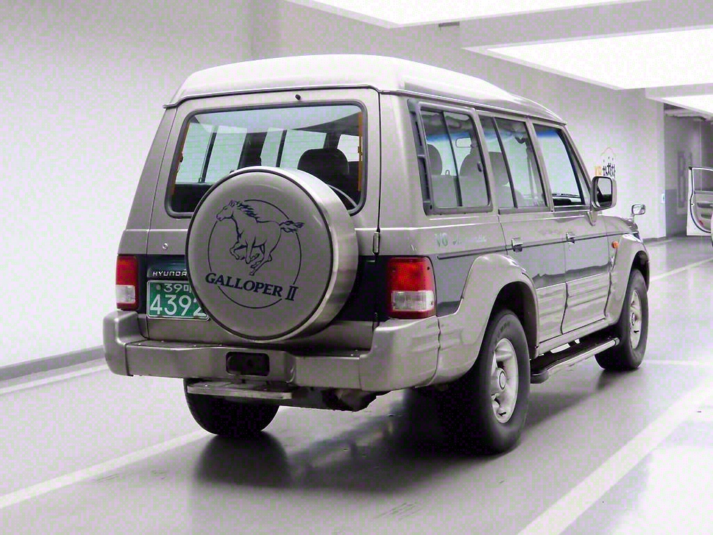 HYUNDAI Galloper - Vista 4