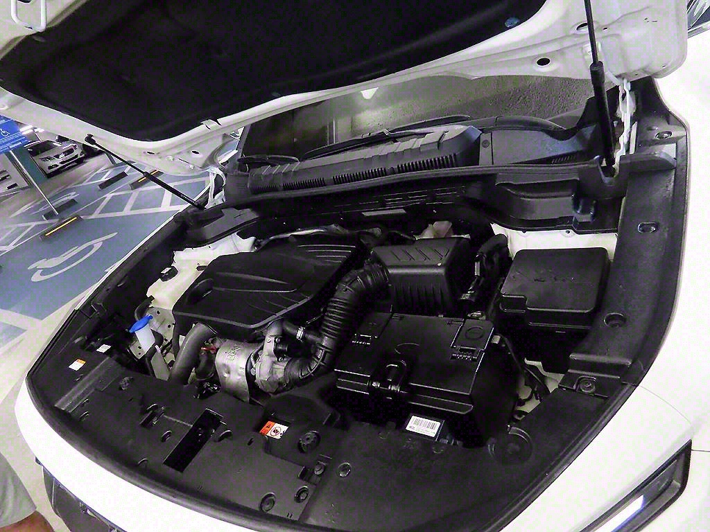 Ssangyong Torres 2024 Blanco - Importación desde Corea - HF Imports Iquique - Foto 19