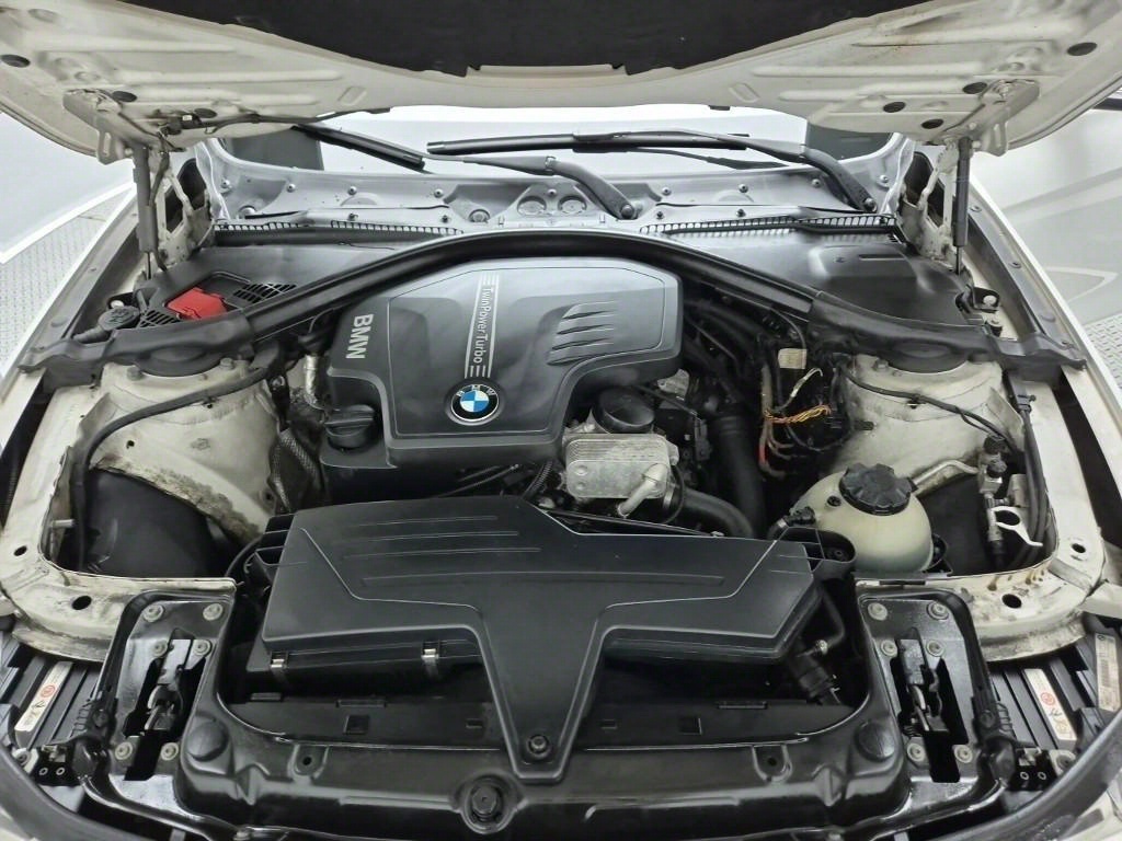 BMW 3 series - Vista 5