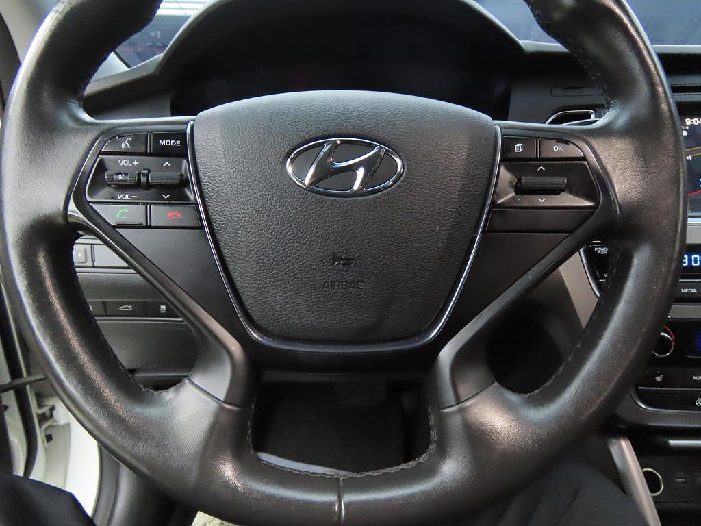 HYUNDAI Sonata - Vista 8