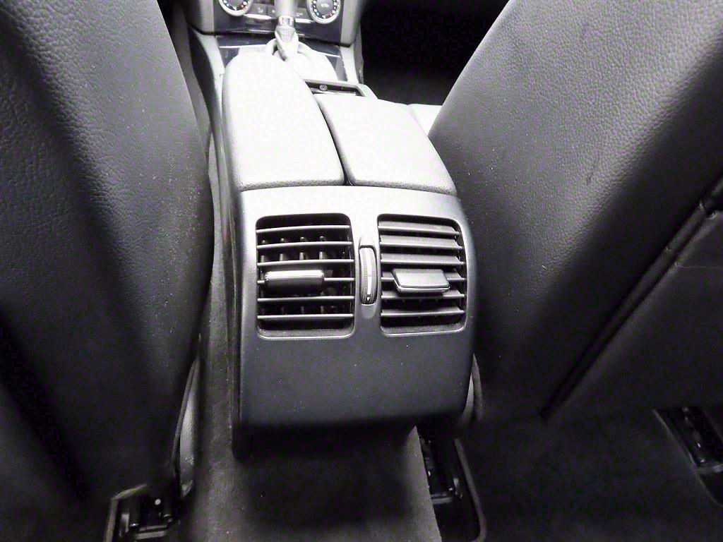 Mercedes Benz C Class 2010 - Importación desde Corea - HF Imports Iquique - Foto 17