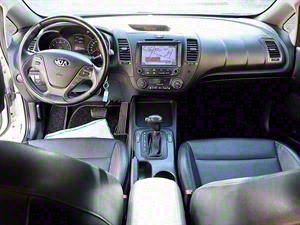 KIA K3 - Vista 10