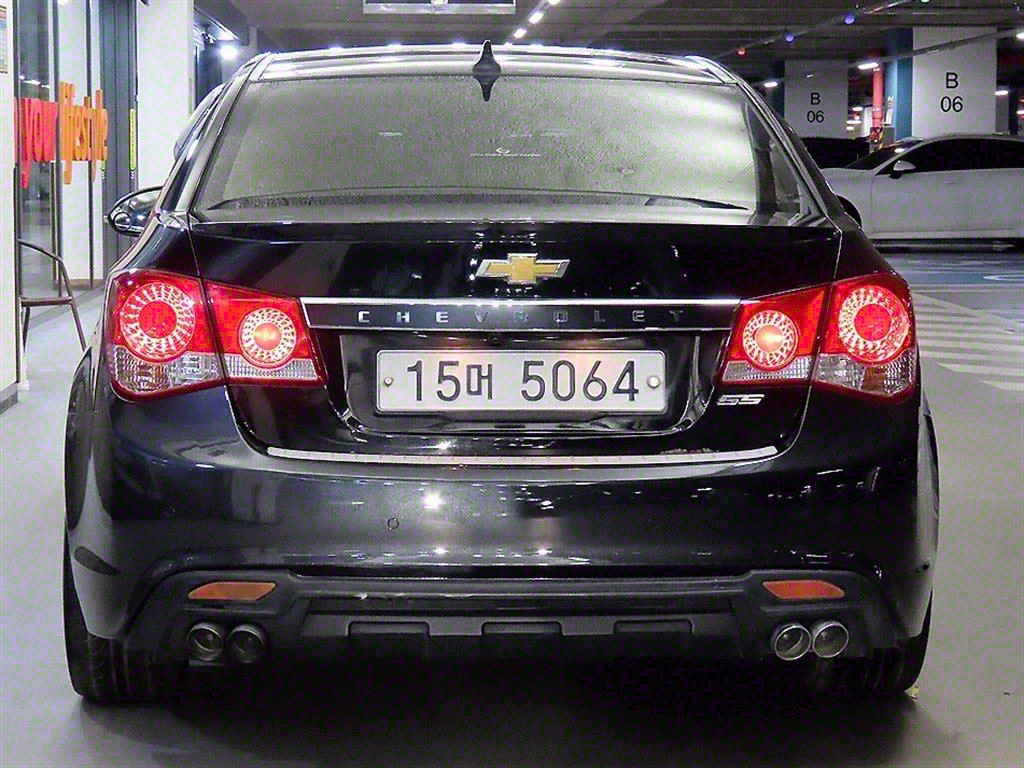 Chevrolet Cruise - Vista 5