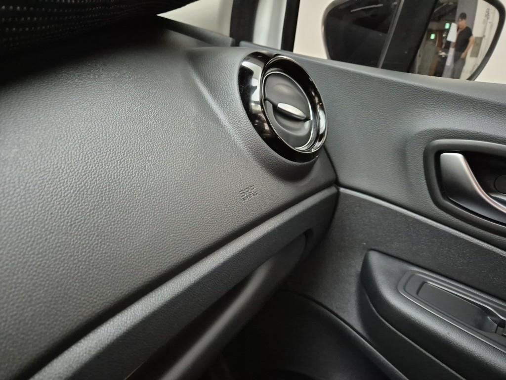 SAMSUNG QM3 2019 Blanco - Importación desde Corea - HF Imports Iquique - Foto 16