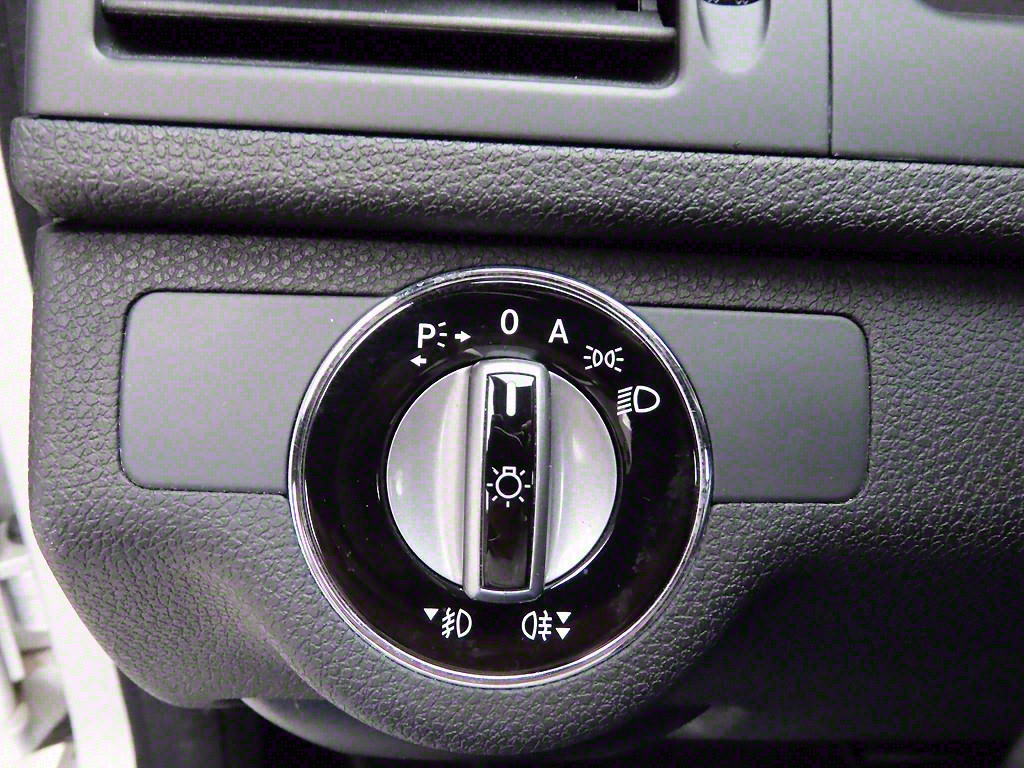 Mercedes Benz C Class - Vista 12