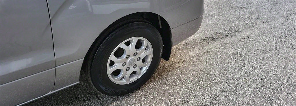 HYUNDAI Starex - Vista 9