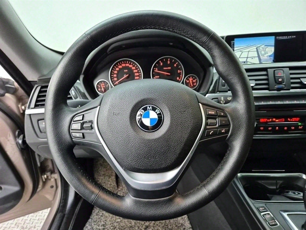 BMW Gran Turismo - Vista 9