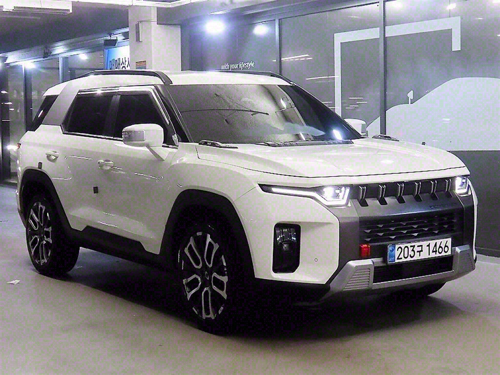 Ssangyong Torres 2024 Blanco - Importación desde Corea - HF Imports Iquique - Foto 1