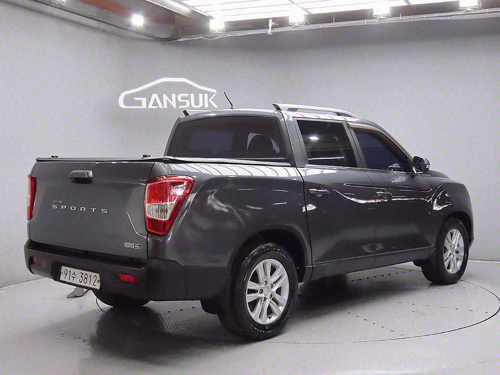 Ssangyong Rexton - Vista 7