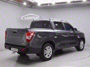 Ssangyong Rexton - Vista 8