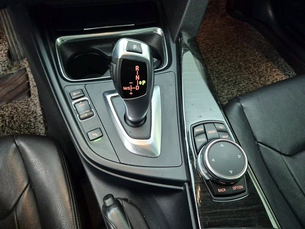 BMW Gran Turismo - Vista 8