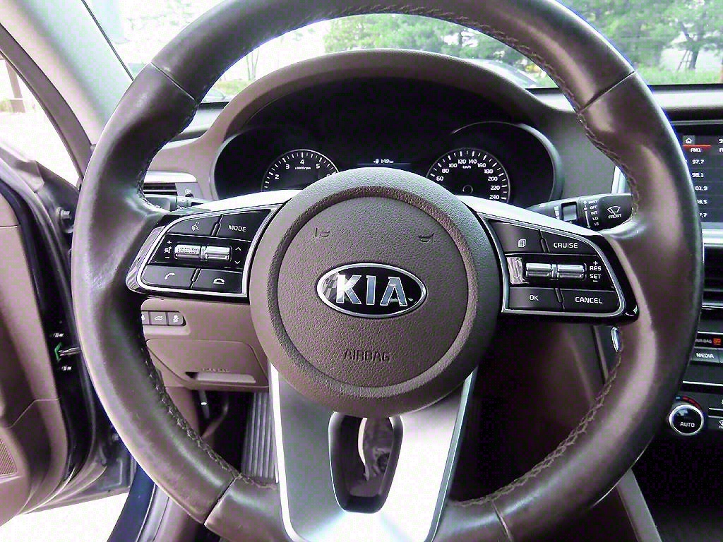 KIA K5 - Vista 8