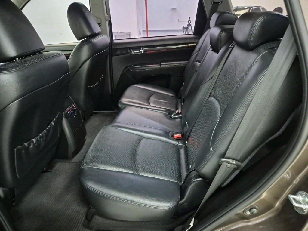 KIA Mohave - Vista 12