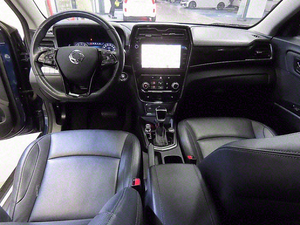 Ssangyong Tivoli - Vista 10