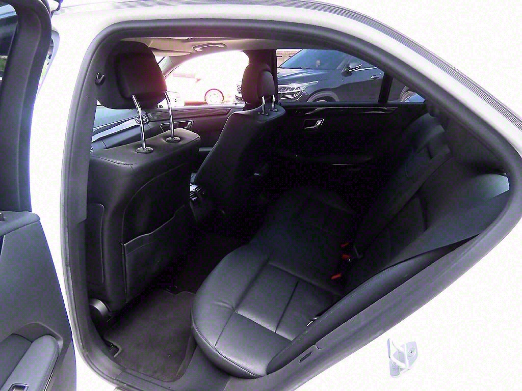 Mercedes Benz E class - Vista 6