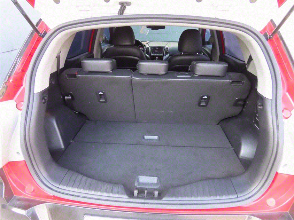 Ssangyong Tivoli 2018 Negro - Importación desde Corea - HF Imports Iquique - Foto 11