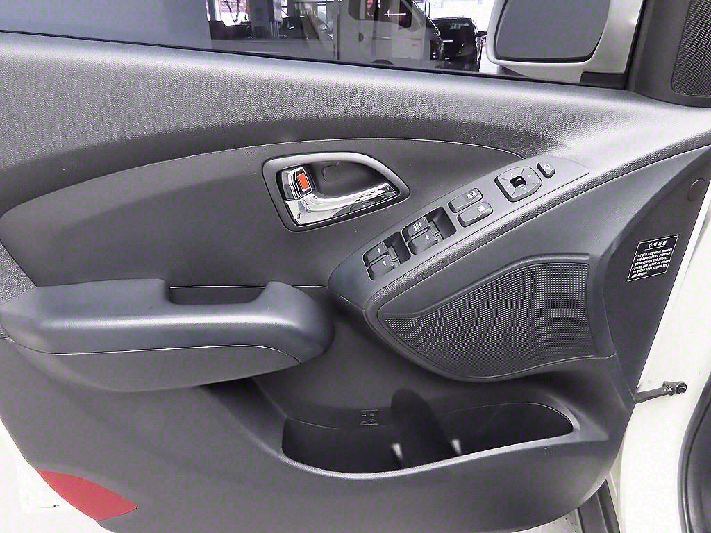 HYUNDAI Tucson 2012 Blanco - Importación desde Corea - HF Imports Iquique - Foto 11