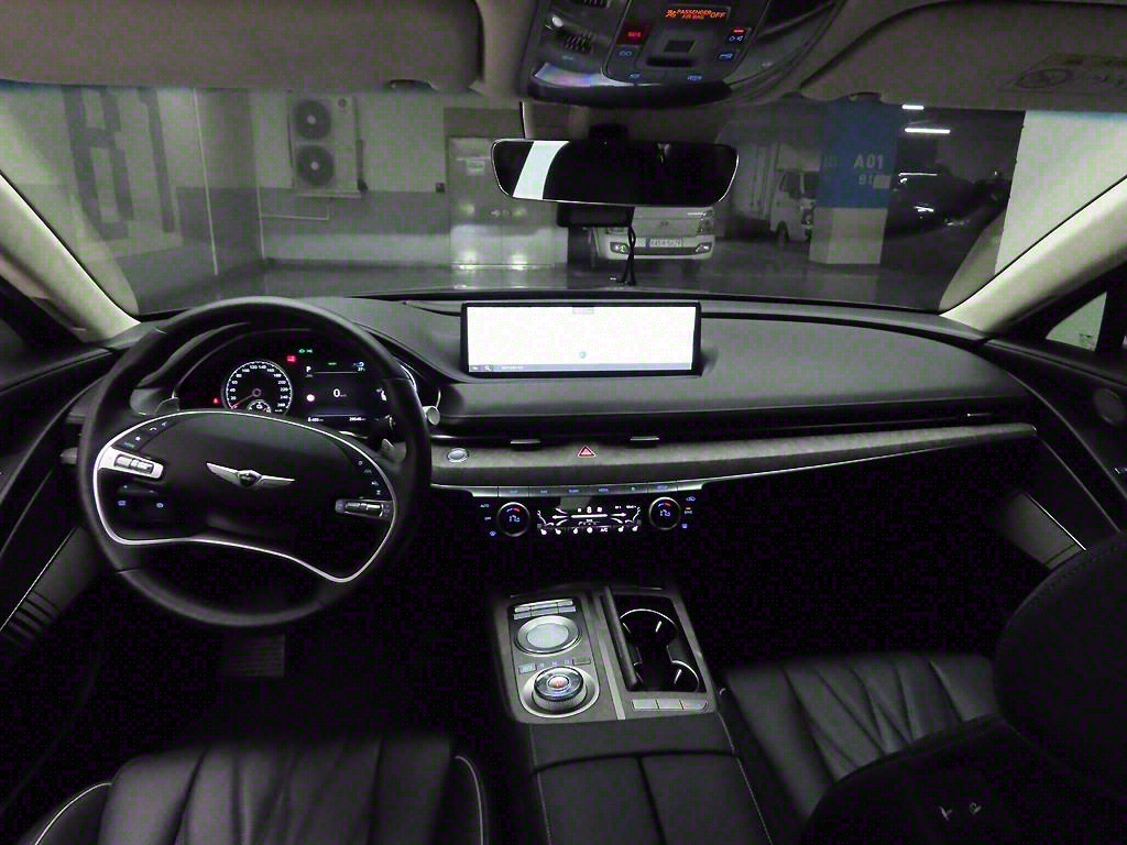 Genesis G80 - Vista 7