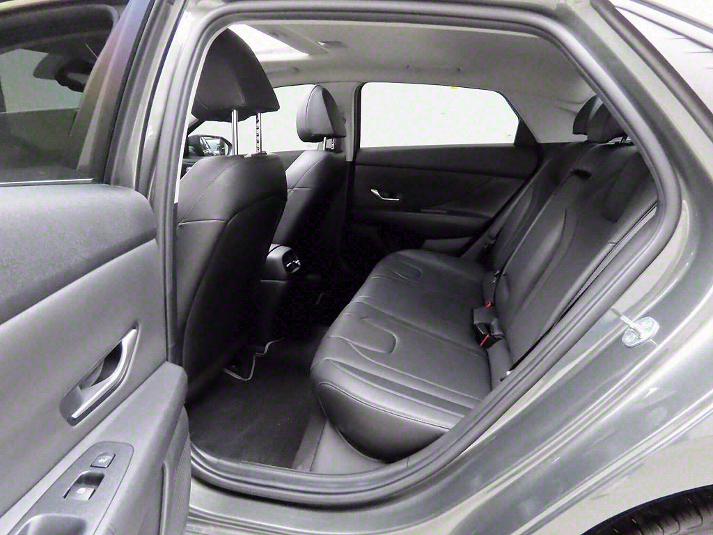 HYUNDAI Avante 2021 Blanco - Importación desde Corea - HF Imports Iquique - Foto 13