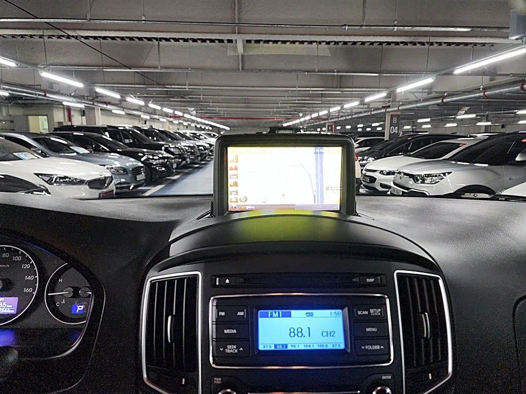 HYUNDAI Starex - Vista 12