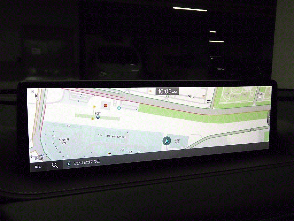 Genesis G80 - Vista 9