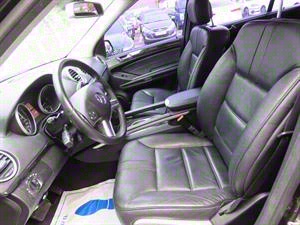 Mercedes Benz M Class - Vista 12