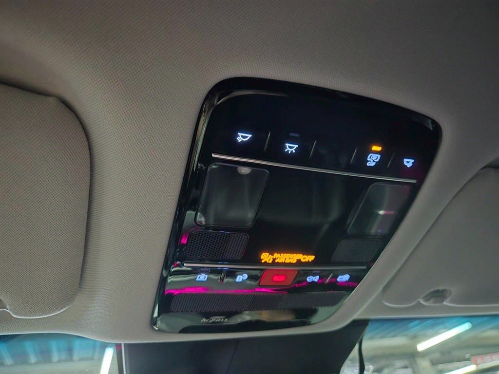 HYUNDAI Grandeur - Vista 4