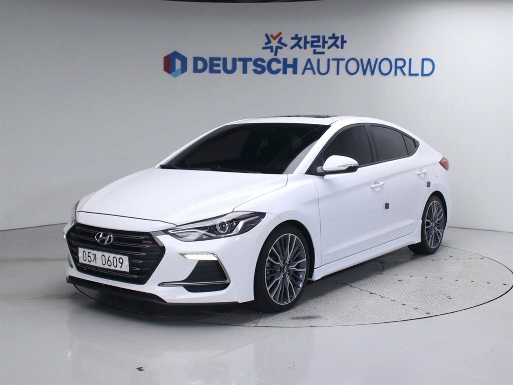 HYUNDAI Avante 2017 Blanco - Importación desde Corea - HF Imports Iquique - Foto 1