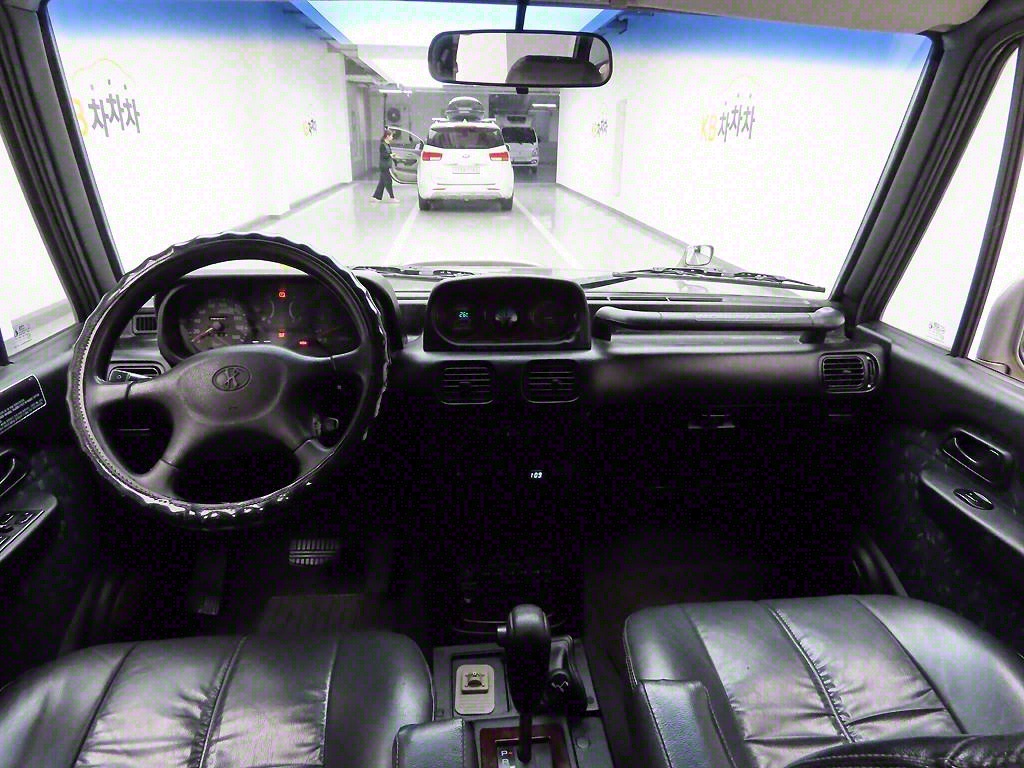 HYUNDAI Galloper - Vista 8