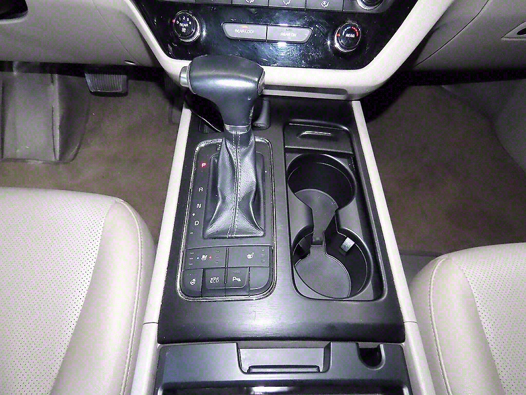 KIA Carnival 2018 Blanco - Importación desde Corea - HF Imports Iquique - Foto 13