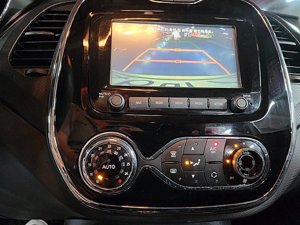 SAMSUNG QM3 - Vista 12