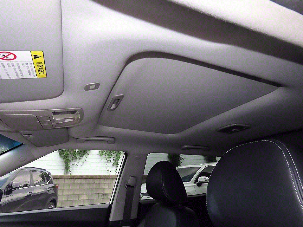 Ssangyong Tivoli 2016 Blanco - Importación desde Corea - HF Imports Iquique - Foto 18