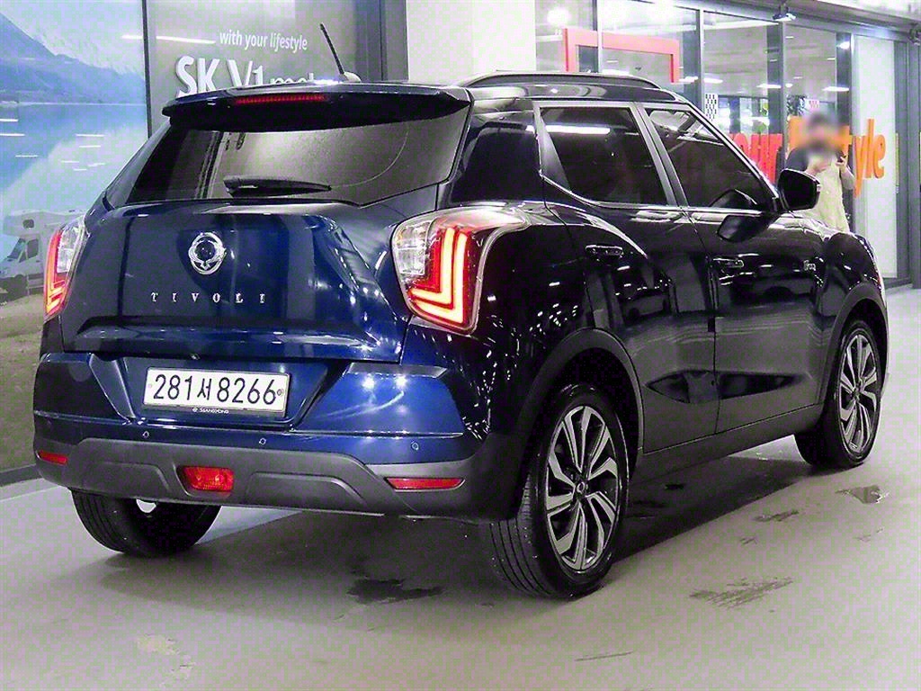 Ssangyong Tivoli - Vista 4