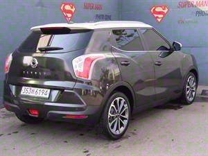 Ssangyong Tivoli - Vista 8