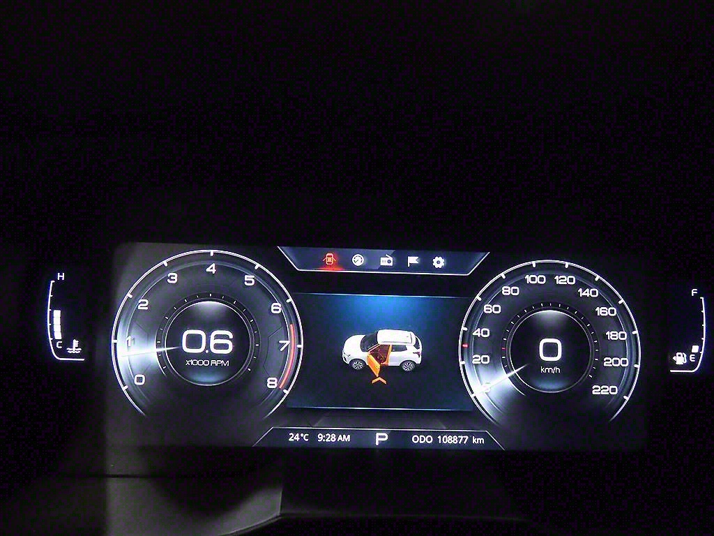 Ssangyong Tivoli - Vista 9