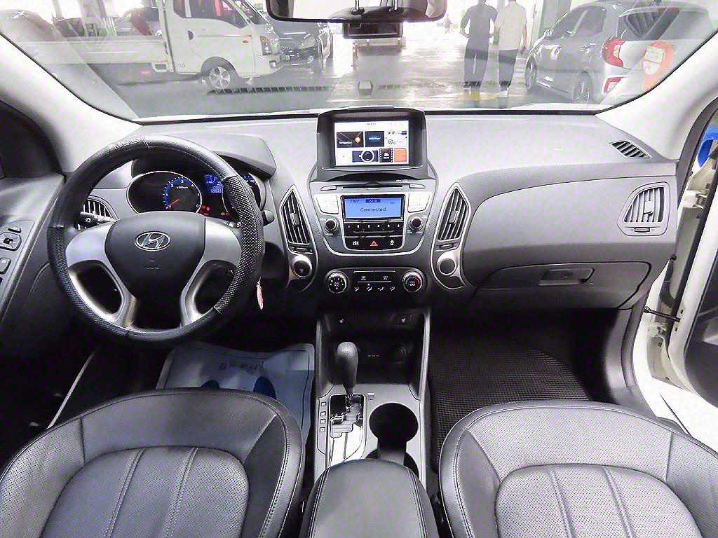 HYUNDAI Tucson 2012 Blanco - Importación desde Corea - HF Imports Iquique - Foto 8