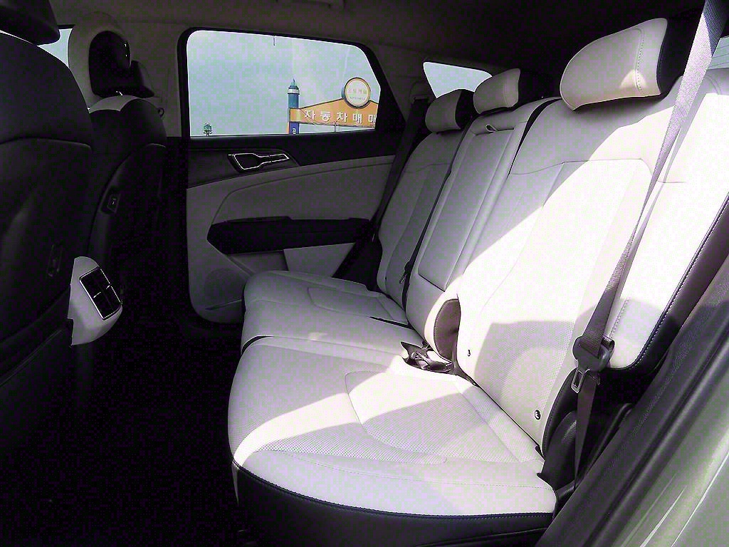 KIA Sportage - Vista 6