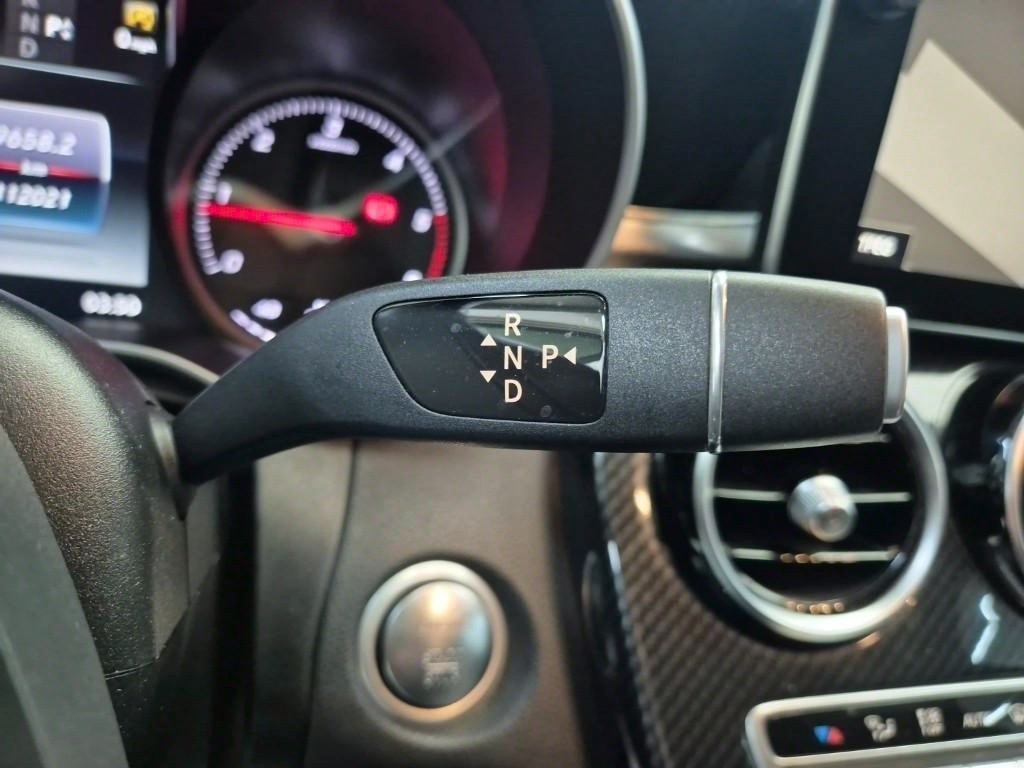 Mercedes Benz C Class - Vista 8